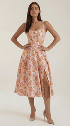 Sukienka midi dekolt w serce – krój A, rozcięcie boczne - Arkadya Outlet - Women Midi Dress