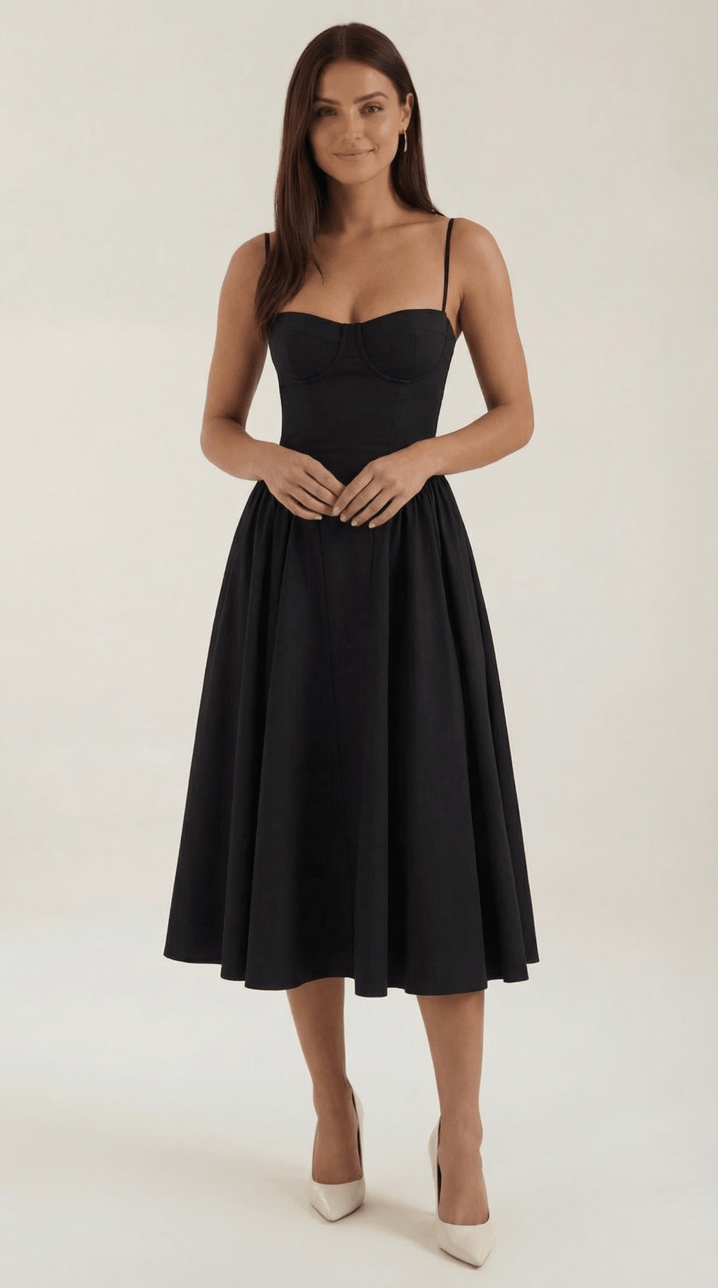 Sukienka midi gorsetowa – dekolt w serce, ramiączka - Arkadya Outlet - Women Midi Dress