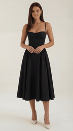 Sukienka midi gorsetowa – dekolt w serce, ramiączka - Arkadya Outlet - Women Midi Dress