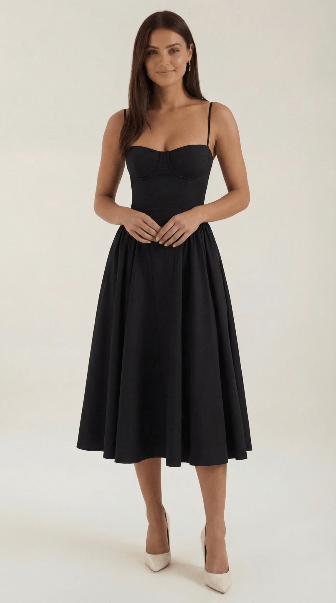 Sukienka midi gorsetowa – dekolt w serce, ramiączka - Arkadya Outlet - Women Midi Dress