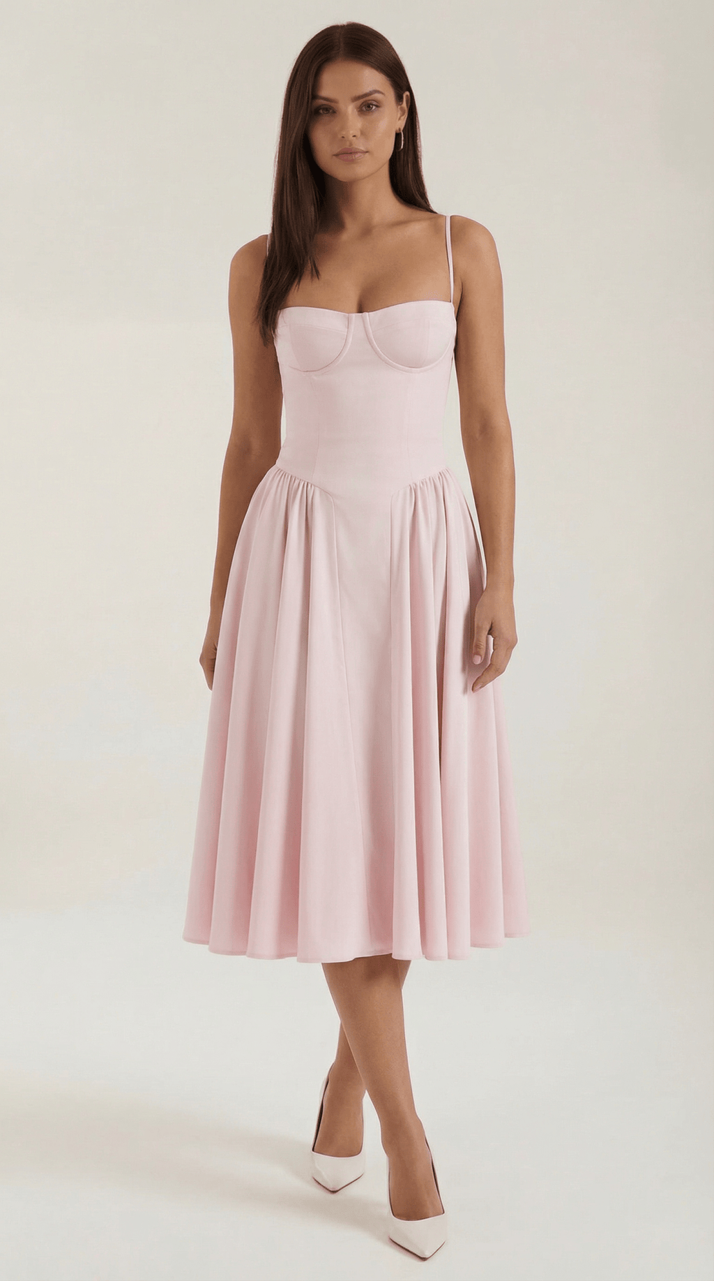 Sukienka midi gorsetowa – dekolt w serce, ramiączka - Arkadya Outlet - Women Midi Dress
