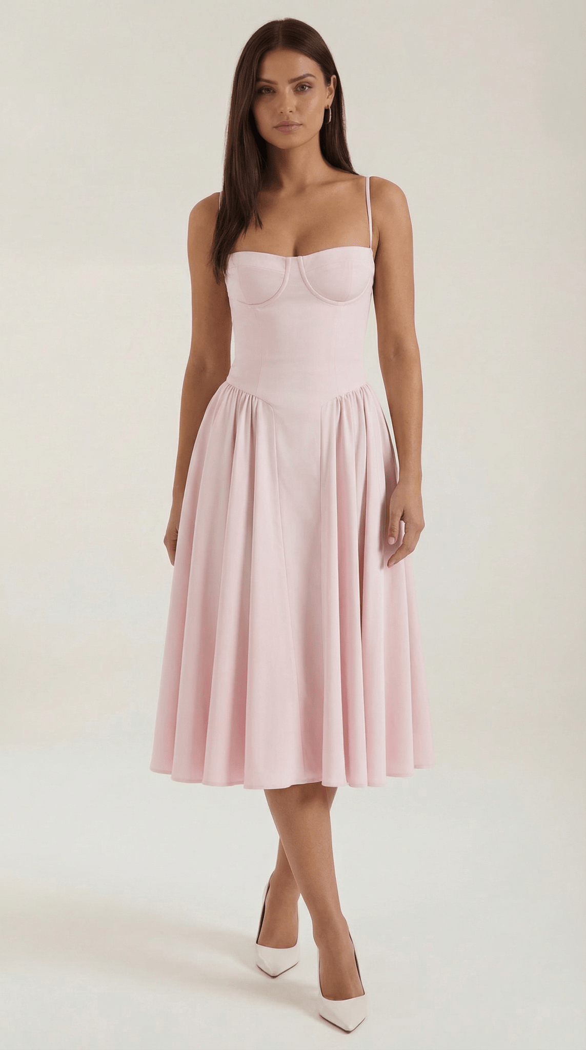 Sukienka midi gorsetowa – dekolt w serce, ramiączka - Arkadya Outlet - Women Midi Dress