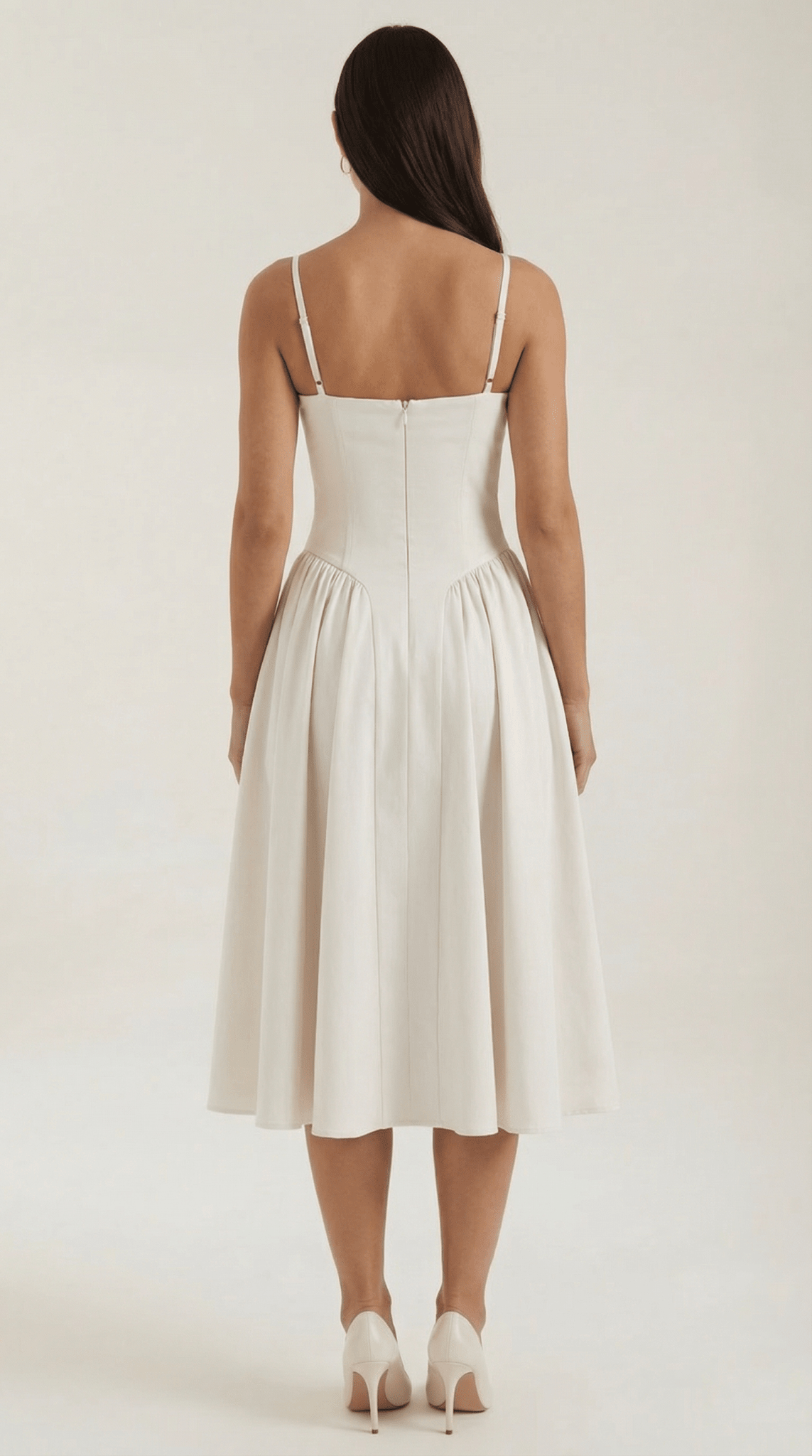 Sukienka midi gorsetowa – dekolt w serce, ramiączka - Arkadya Outlet - Women Midi Dress