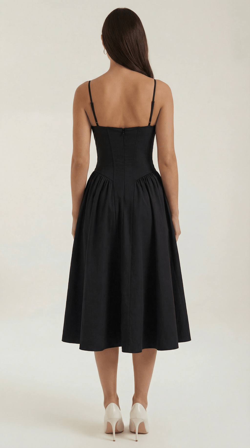 Sukienka midi gorsetowa – dekolt w serce, ramiączka - Arkadya Outlet - Women Midi Dress