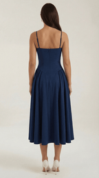 Sukienka midi gorsetowa – dekolt w serce, ramiączka - Arkadya Outlet - Women Midi Dress