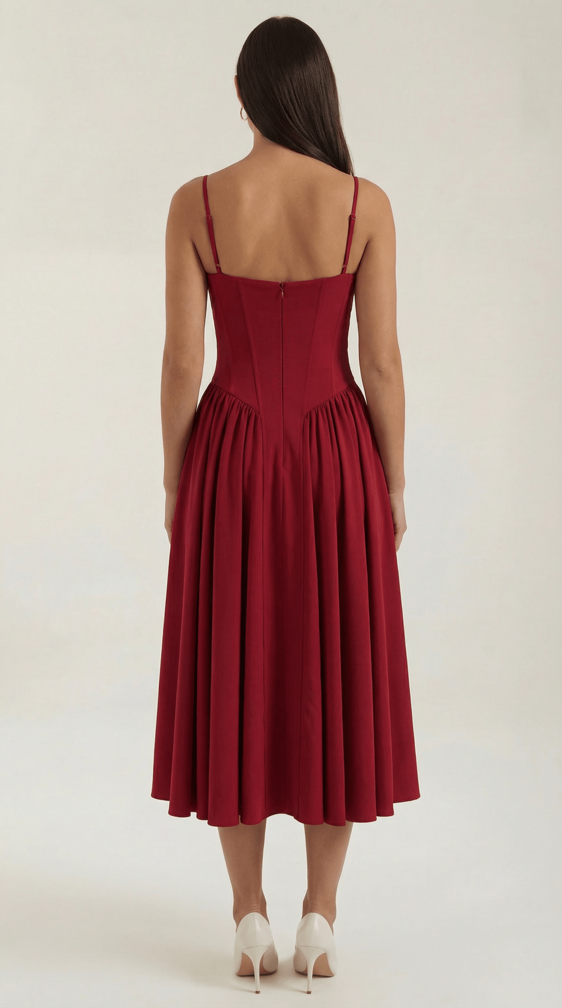 Sukienka midi gorsetowa – dekolt w serce, ramiączka - Arkadya Outlet - Women Midi Dress