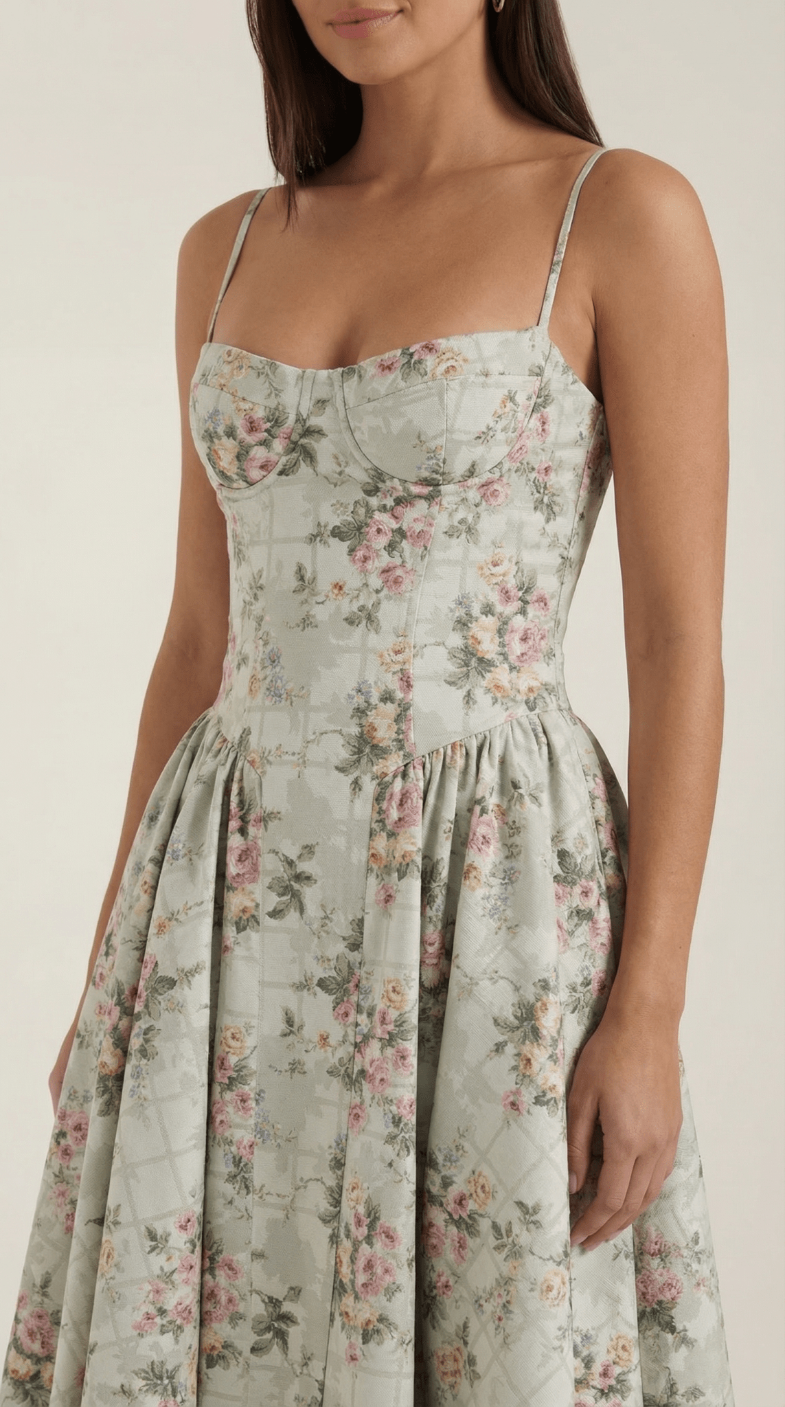 Sukienka midi gorsetowa – dekolt w serce, ramiączka - Arkadya Outlet - Women Midi Dress