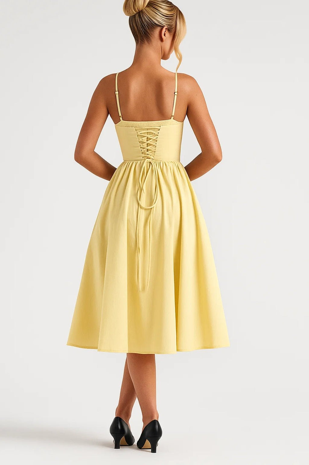 Sukienka midi na ramiączkach rozkloszowana - Arkadya Outlet - Women Midi Dress