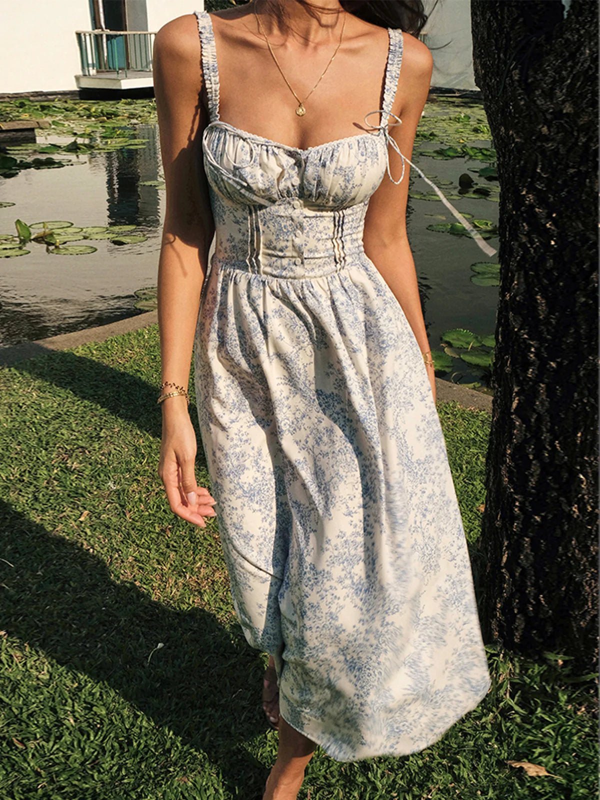 Sukienka midi w kwiaty z gorsetową górą - Arkadya Outlet - Women Midi Dress