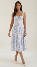 Sukienka midi z dekoltem w serce – wiązanie z przodu - Arkadya Outlet - Women Midi Dress