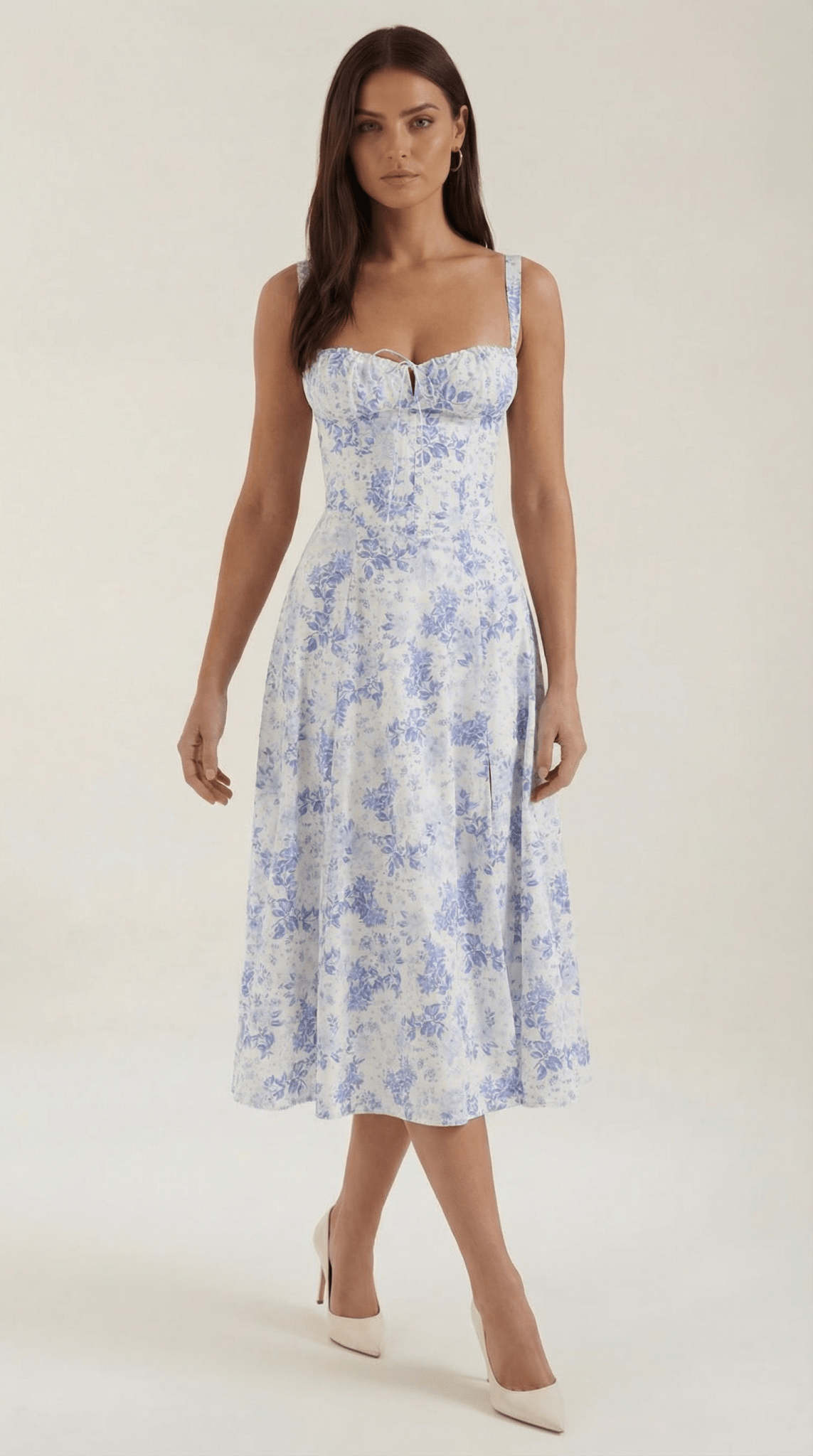 Sukienka midi z dekoltem w serce – wiązanie z przodu - Arkadya Outlet - Women Midi Dress