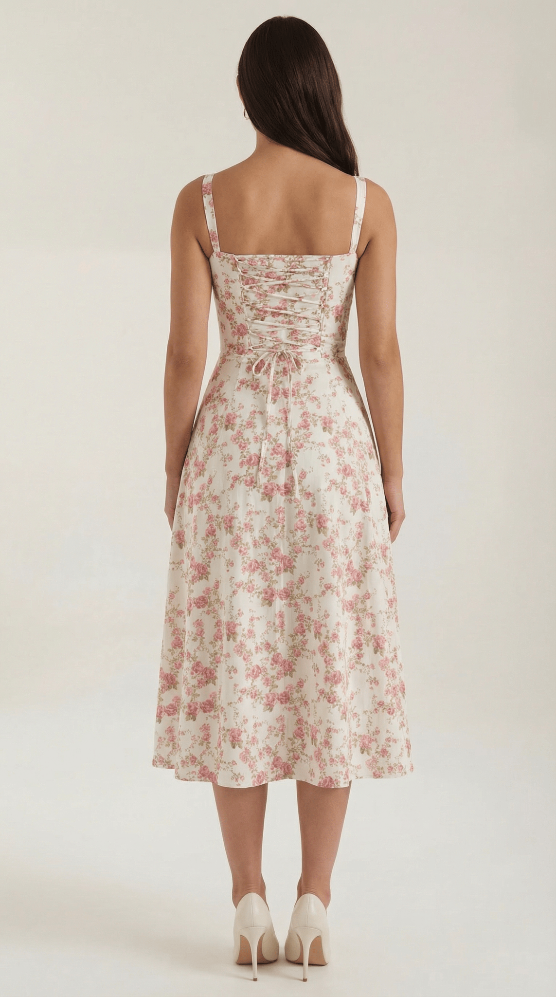 Sukienka midi z dekoltem w serce – wiązanie z przodu - Arkadya Outlet - Women Midi Dress