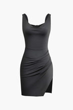 Sukienka mini bodycon z plisami i wiązaniem - Arkadya Outlet - Women Mini Dress
