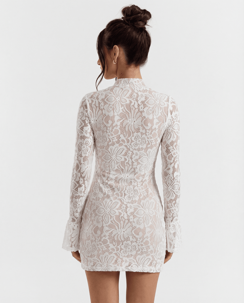 Sukienka mini koronkowa z wysokim kołnierzem - Arkadya Outlet - Women Mini Dress