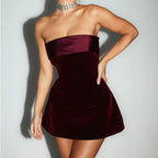 Sukienka mini satynowa z okrągłym dekoltem - Arkadya Outlet - Women Mini Dress