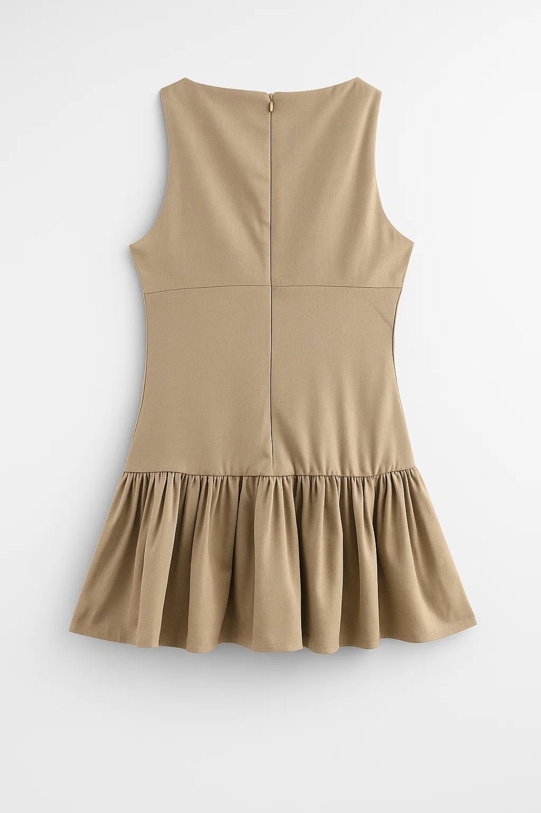 Sukienka mini z falbaną przy dole - Arkadya Outlet - Women Mini Dress