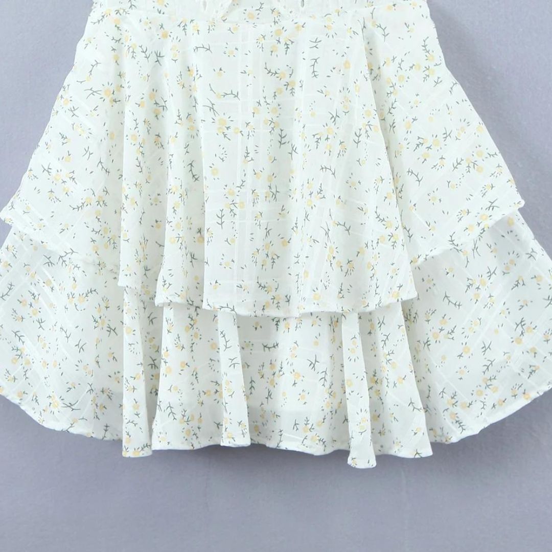 Sukienka mini z haftem ażurowym i dekoltem V - Arkadya Outlet - Women Mini Dress