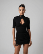 Sukienka mini z wysokim kołnierzem - Arkadya Outlet - Women Mini Dress