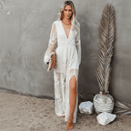 Sukienka wieczorowa maxi damska z długim rękawem i dekoltem V – haft, rozcięcie boczne - Arkadya Outlet - Women Maxi Dress