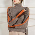 Sweter Damski | Golf ze Wzorem w Jodełkę i Dopasowanym Krojem - Arkadya Outlet - Sweaters