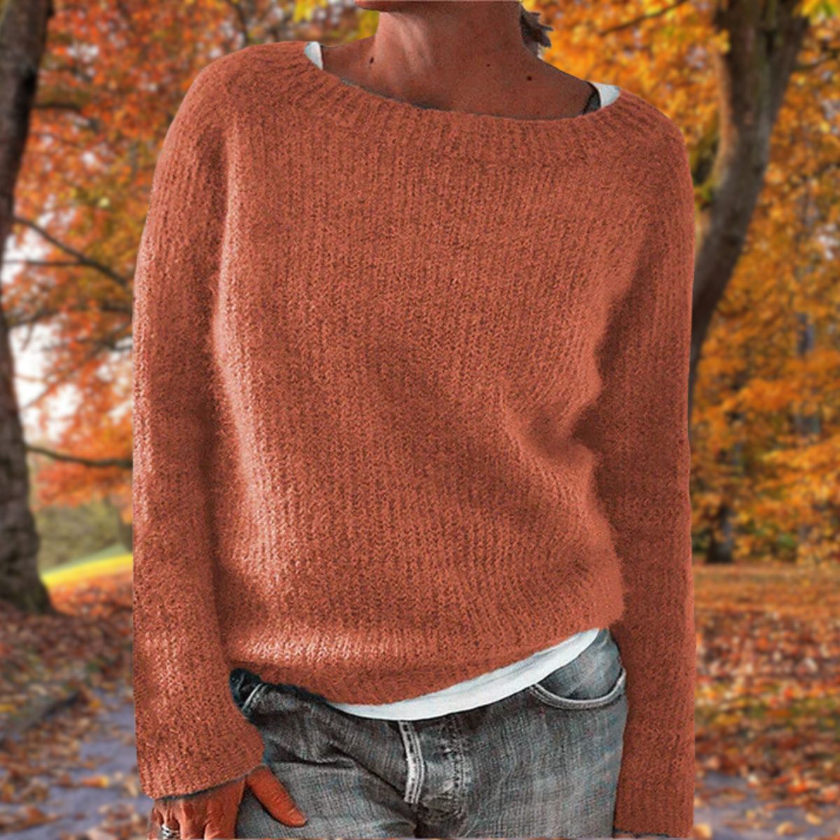 Sweter Damski | Luźny krój z dekoltem łódkowym i długim rękawem - Arkadya Outlet - Sweaters