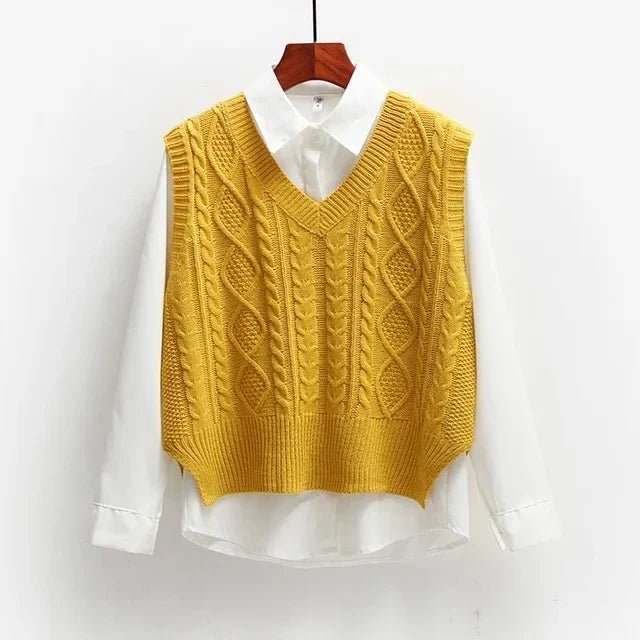 Sweter Damski | Luźny Krój z Dekoltem V i Splotem Warkoczowym - Arkadya Outlet - Sweaters