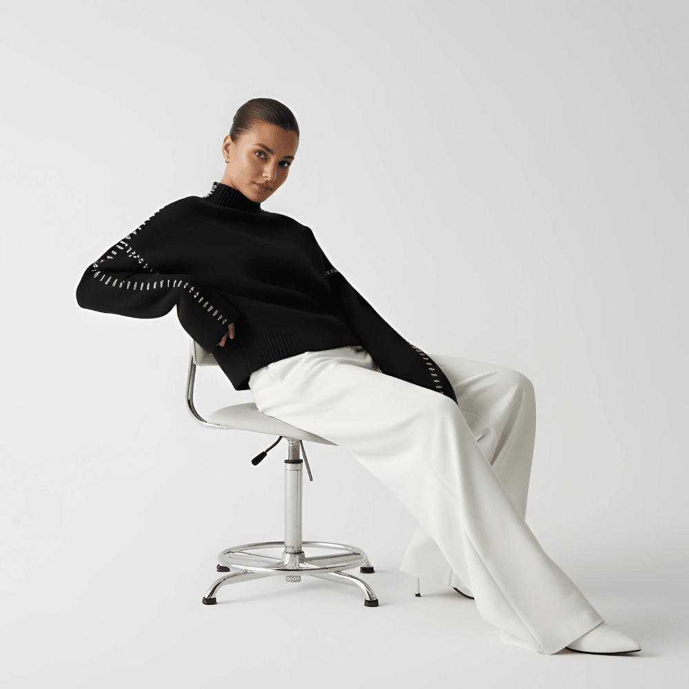 Sweter Damski | Luźny krój z detalem na rękawach - Arkadya Outlet - Sweaters
