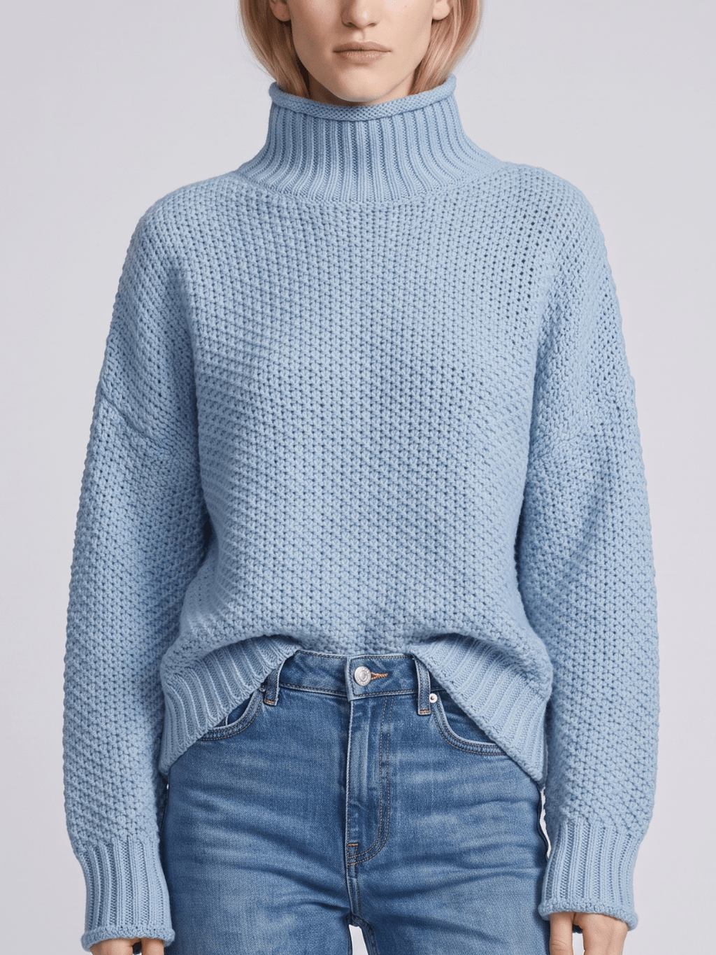 Sweter Damski | Luźny krój z golfem i fakturą waflową - Arkadya Outlet - Sweaters