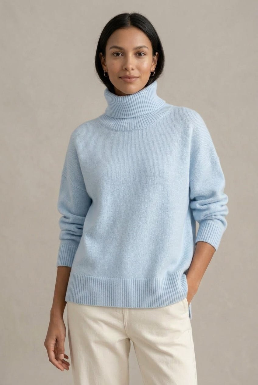 Sweter Damski | Luźny krój z golfem i żebrowanymi wykończeniami - Arkadya Outlet - Sweaters