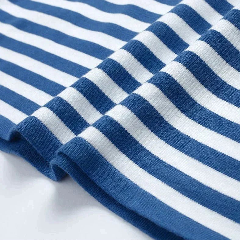 Sweter Damski | Luźny krój z poziomymi paskami i ściągaczami - Arkadya Outlet - Sweaters
