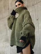 Sweter Damski | Luźny Krój z Szerokim Dzianinowym Kołnierzem - Arkadya Outlet - Sweaters