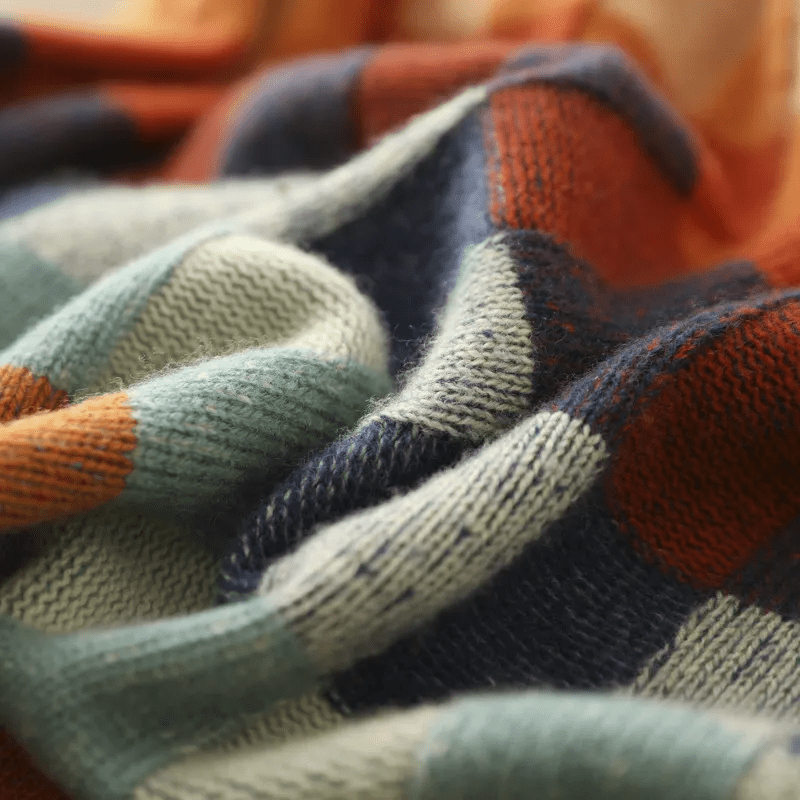 Sweter Damski | Luźny krój z wysokim kołnierzem i żebrowanymi - Arkadya Outlet - Sweaters