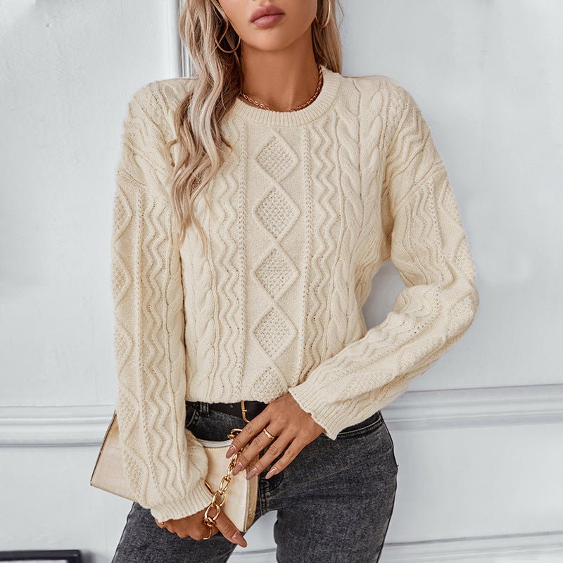 Sweter damski oversize z długim rękawem – luźny krój, zakładany przez głowę - Arkadya Outlet - Women Sweater
