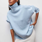 Sweter Damski | Oversize z Golfem i Prążkowanymi Mankietami - Arkadya Outlet - Sweaters