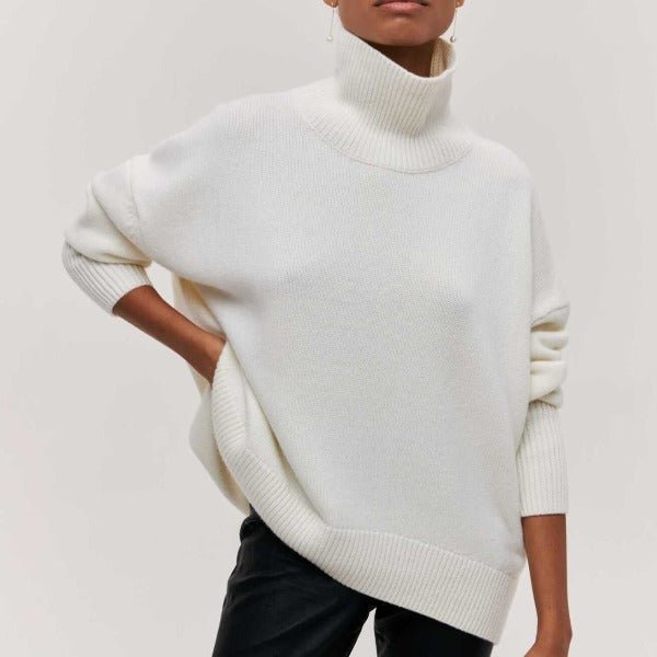 Sweter Damski | Oversize z Golfem i Prążkowanymi Mankietami - Arkadya Outlet - Sweaters