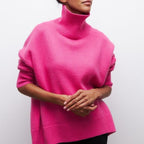 Sweter Damski | Oversize z Golfem i Prążkowanymi Mankietami - Arkadya Outlet - Sweaters