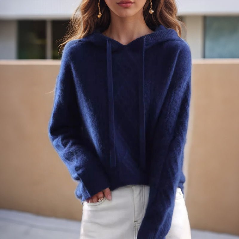 Sweter damski oversize zakładany przez głowę – luźny krój, długi rękaw - Arkadya Outlet - Women Sweater