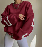 Sweter Damski | Oversizowy Krój z Długim Rękawem na Co Dzień - Arkadya Outlet - Sweaters