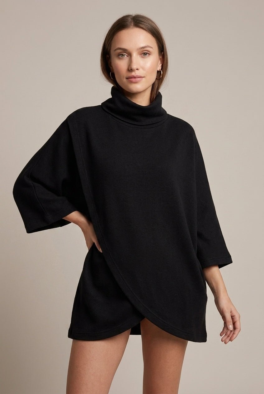 Sweter Damski | Oversizowy krój z golfem i rękawem trzy czwarte - Arkadya Outlet - Sweaters