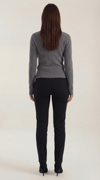 Sweter damski z dekoltem kopertowym - Arkadya Outlet - Women Top