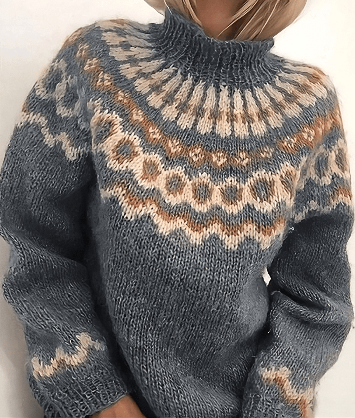 Sweter Damski z Golfem | Długi Rękaw i Dzianinowa Konstrukcja - Arkadya Outlet - Sweaters