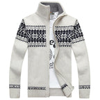 Sweter Męski | Regularny krój z wzorem śnieżynki i długim rękawem - Arkadya Outlet - Sweaters