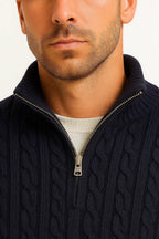 Sweter Męski | Splot Warkoczowy z Zamkiem przy Szyi - Arkadya Outlet - Sweaters