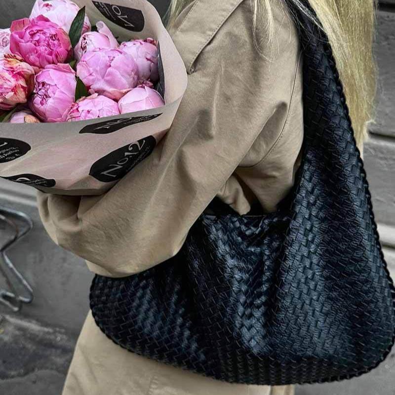Torba na ramię damska – usztywniona, zorganizowane wnętrze - Arkadya Outlet - Women Bag