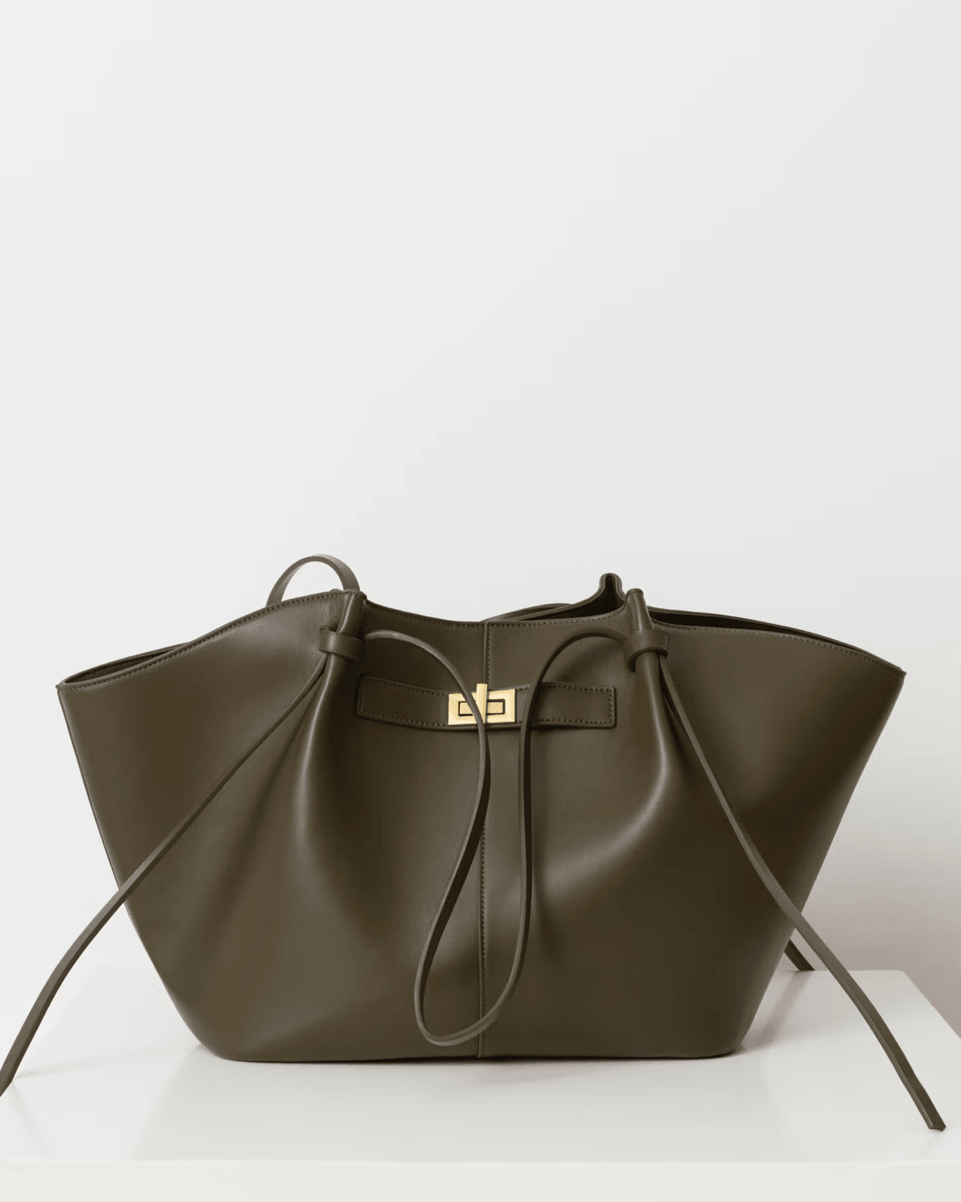 Torba shopper damska – zamek, długi pasek na ramię - Arkadya Outlet - Women Bag