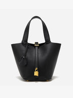 Torba worek damska – fakturowana, usztywniona forma - Arkadya Outlet - Women Bag