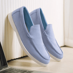 Zamszowe mokasyny męskie wsuwane – luźny krój - Arkadya Outlet - Men Shoes